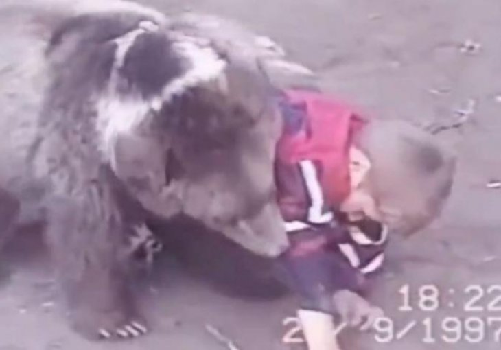 Snimak star 23 godine: Devetogodišnji  Khabib Nurmagomedov se borio sa medvjedom