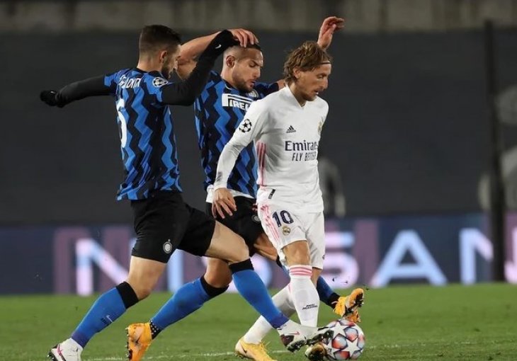 SPEKTAKL KAKAV NUDI SAMO LIGA ŠAMPIONA! Real od sjaja do očaja i nazad, Trijumf Ajaksa, Liverpul dobio novi TRIO FANTASTIKO