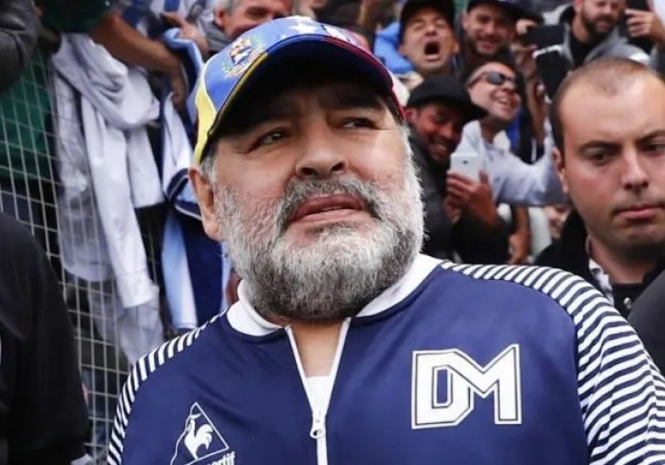 DIEGO MARADONA ZAVRŠIO NA OPERACIJI: Doktor se odmah javio – EVO U KAKVOM JE STANJU 