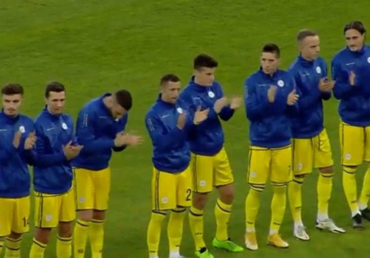 OVO NI U SNU NIJE SE OČEKIVALO Scena s intoniranja himni na meču Albanije i Kosova usijala internet