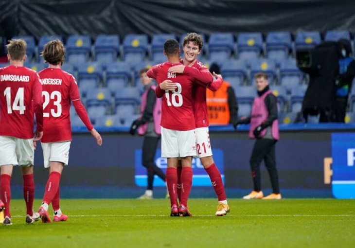 Prijateljski susret: DANSKA - ŠVEDSKA 2:0 