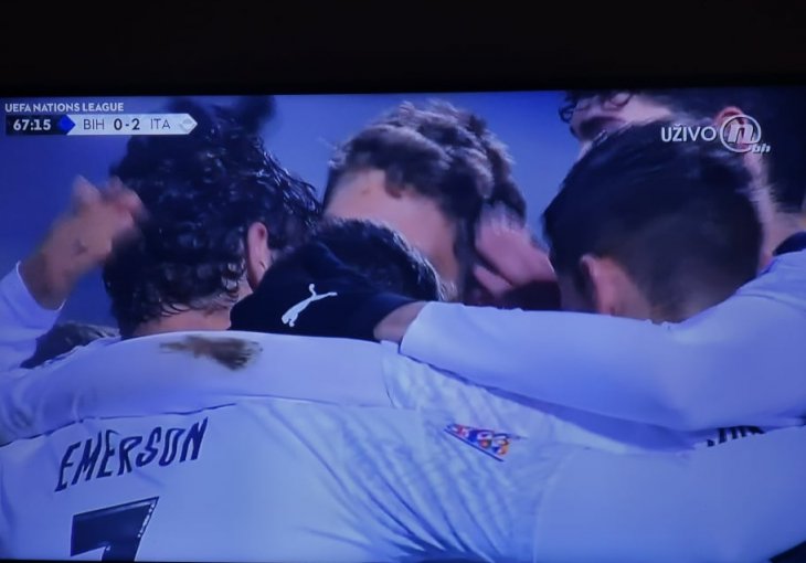 BIH-ITALIJA 0:2 Berardi odlično lijevom nogom matirao Pirića