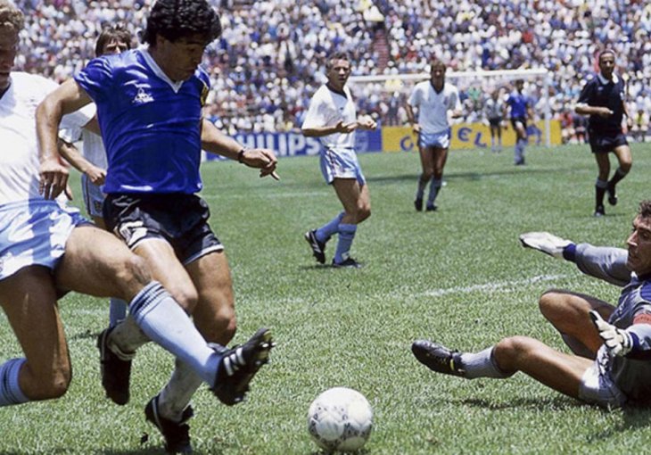 ENGLEZE I DALJE BOLI BOŽIJA RUKA, ČUVENI GOLMAN: Maradona je osvojio Mundijal za Argentinu, ostao je gorak ukus...