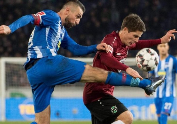  Ibišević karijeru završava u drugoj ligi?