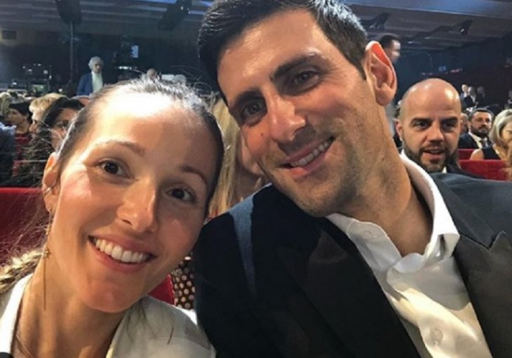 NOLE I JELENA DOBILI PRELIJEP POKLON: Oduševljeni 