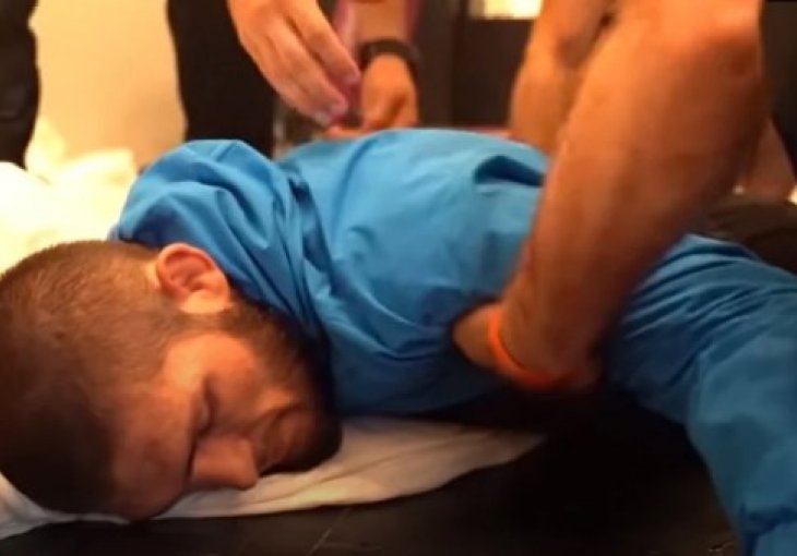 Surovost MMA sporta: Objavljen video koji pokazuje kroz šta je prošao Khabib da bi skinuo kilograme