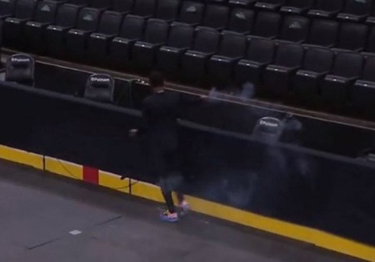 Kyrie Irving zapaljenom kaduljom pročišćavao dvoranu prije utakmice