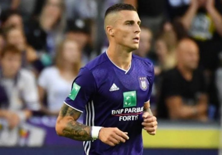 Anderlecht traži malo novca za Vranješa, samo da ga se riješi