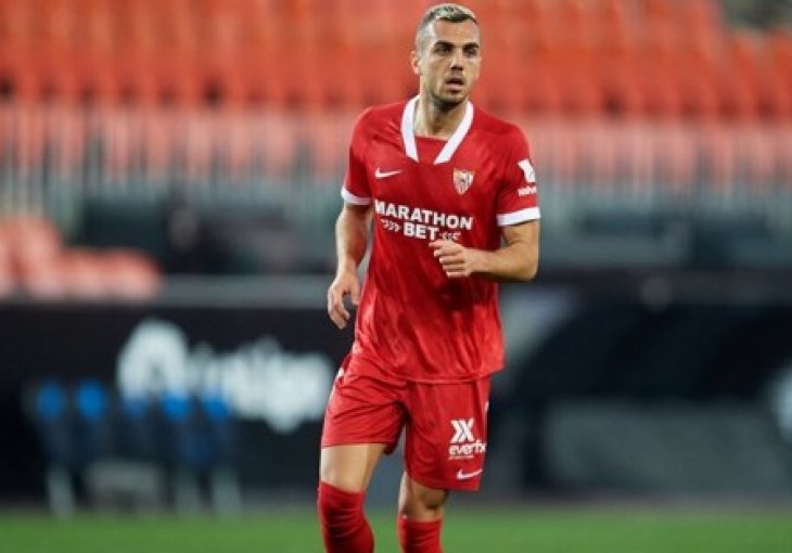  Arsenal želi pojačati vezni red Rakitićevim suigračem?