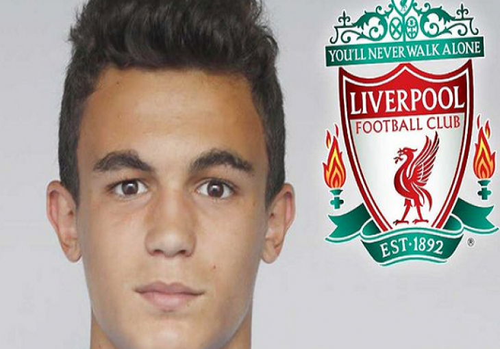 250.000 EURA NOVOM DEFANZINCU: Tinejdžer potpisao za Liverpul!