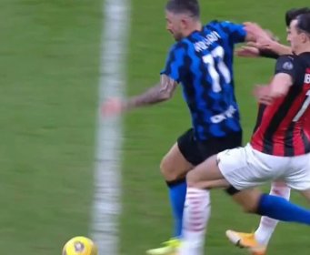 OVO JE POTPUNO OČEKIVANO Zlatan žestoko startao na Srbina pa morao pod tuš, a onda je VAR se umiješao: Zato je ovo najveći derbi na svijetu