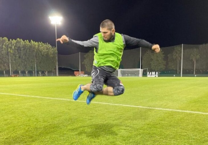 Khabib postao fudbaler, ekipa ga zvala na treninge: Prva utakmica za ovaj klub