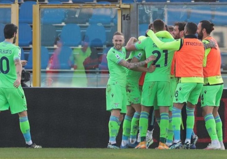 Lazio rutinski dobio u Bergamu, Boga donio bod Sassuolu u nadoknadi