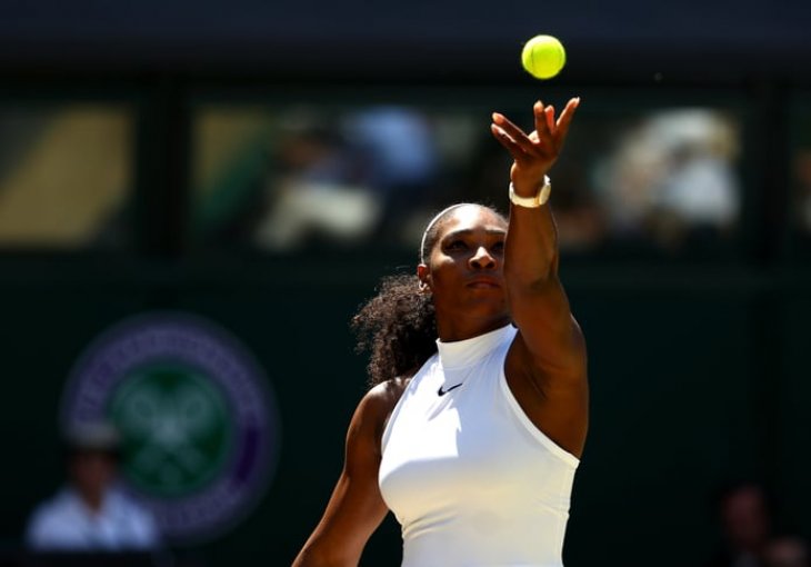 Amerikanka ima šta da pokaže: Serena Williams uslikala stražnjicu, fanovi tvrde da joj zavidi i Kim Kardashian