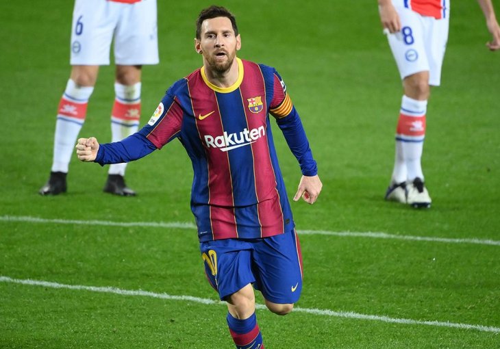 KAO MALO DIJETE: Messi postao HIT zbog proslave gola Piquea IMA LI NEKO SRETNIJI OD NJEGA?