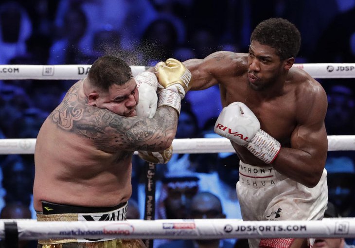 DEBELJKO SE TRANSFORMISAO Bivši šampion Endi Ruiz trenira kao manijak