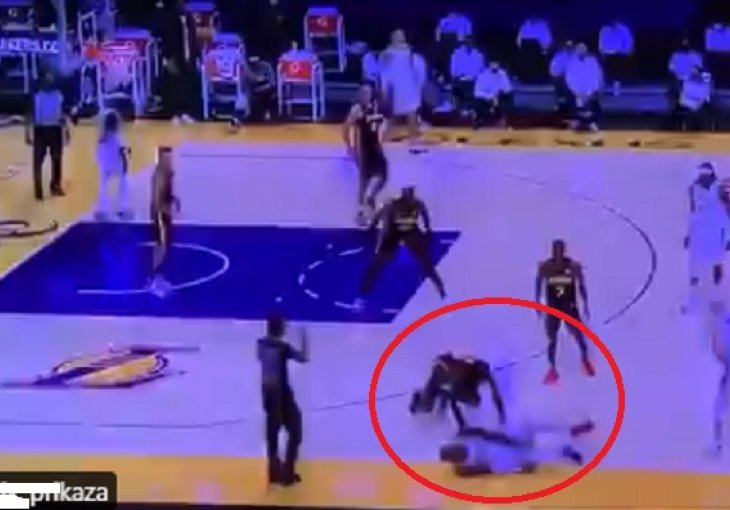 KLUPA LAKERSA ZANIJEMILA! LeBron James je pao i uhvatio se za desnu nogu! (VIDEO)
