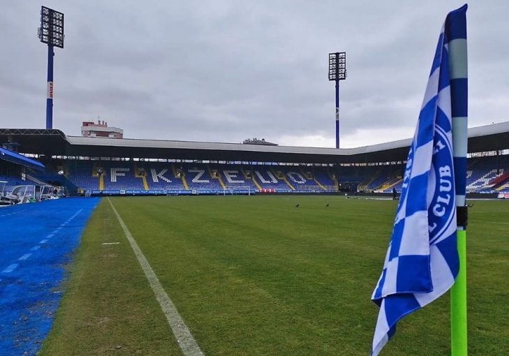 U ČAST GODIŠNJICI: Manijaci ostavili parolu na južnoj tribini stadiona Grbavica