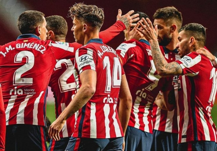 Pogotkom Suareza Atletico gazi daljem prema tituli!