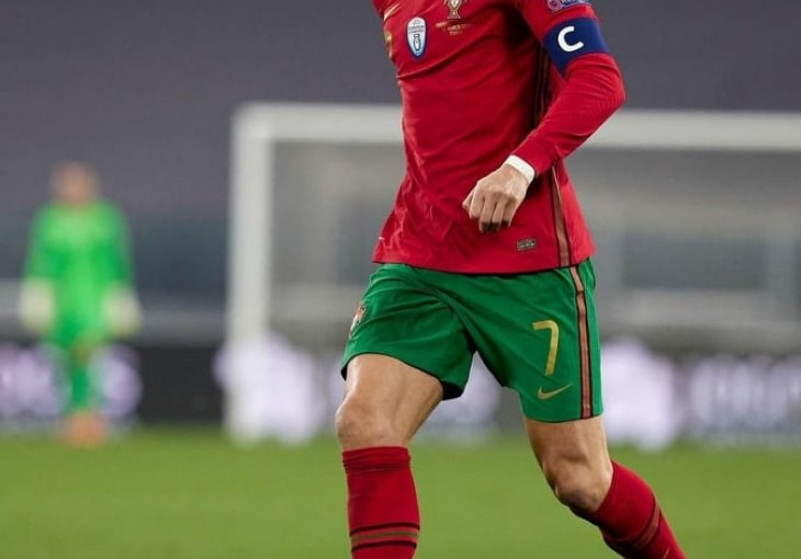 Mnoge kritike prate Ronalda: 