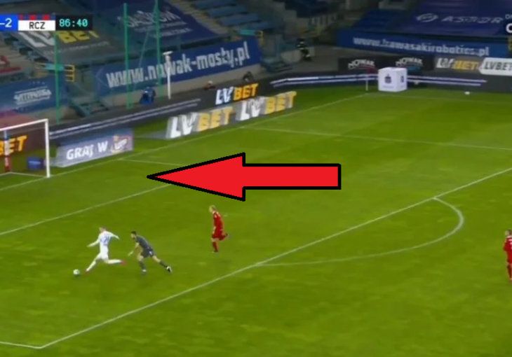 Nestvaran promašaj fudbalera Rakowa: Golman savladan, gol prazan!