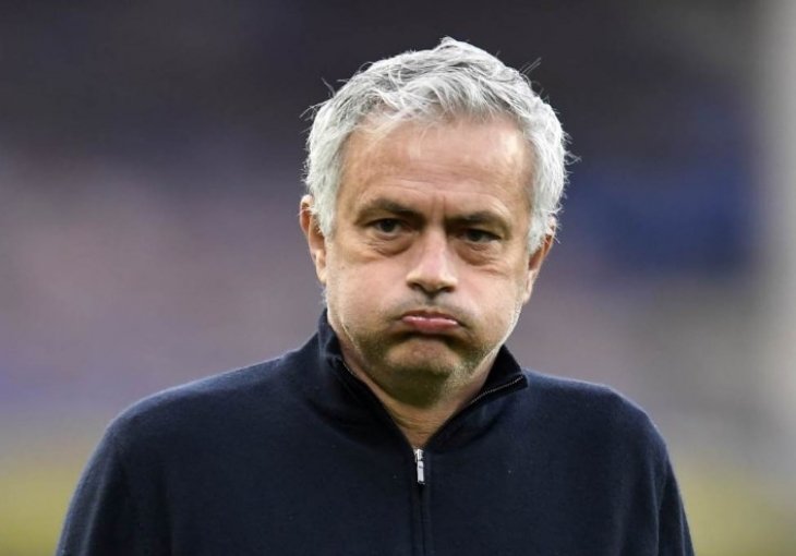 MOURINHO OGULIO TOTTENHAM, UZEO OGROMAN NOVAC: Procurile informacije, OD CIFRE BOLI GLAVA