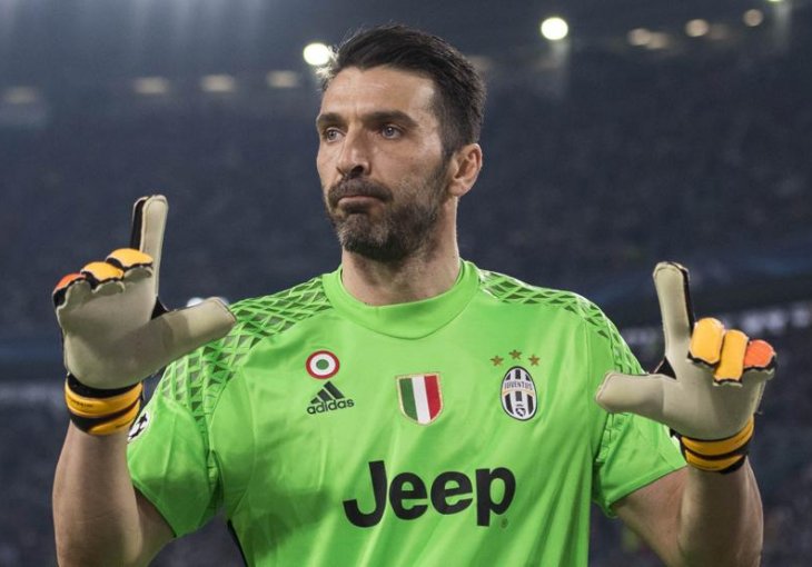 APSOLUTNA SENZACIJA: Neuništivi Buffon karijeru nastavlja u Barceloni?! 