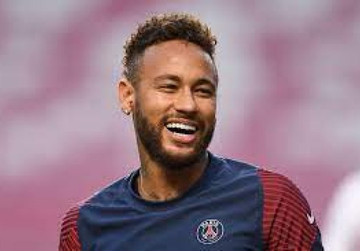 JOŠ 4 GODINE IGRAT ĆE ZA PSG ALI IMAO JE DVA POSEBNA USLOVA: Evo šta je Neymar tražio od kluba, SVI SE ZAPITALI ŠTA TO ZNAČI!