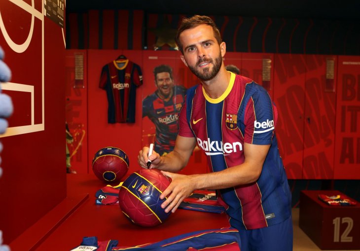SLIJEDE VELIKE PROMJENA: Barcelona ODLUČILA ovih sedam igrača definitivno može da pakuje kofere