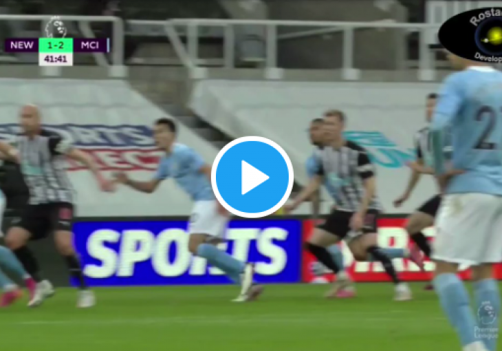 KAKVA MAJSTORIJA: Torres postigao gol za pamćenje