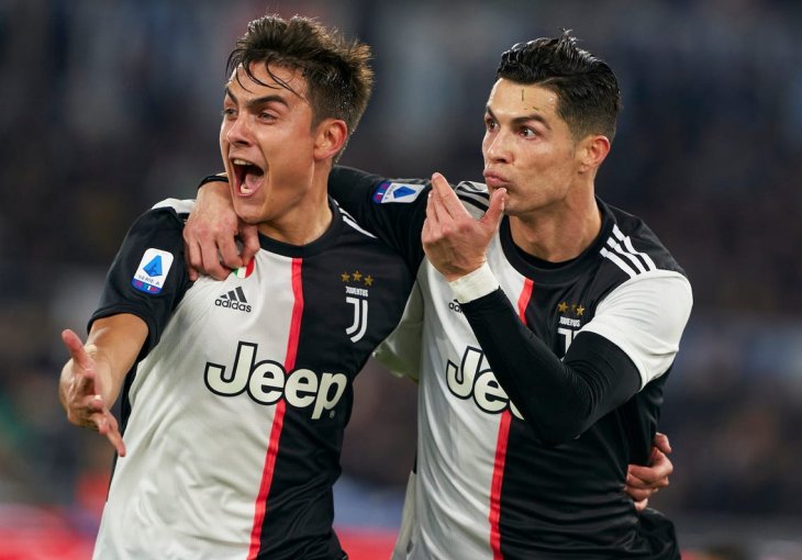 ATMOSFERA IZ JUVENTUSOVE SVLAČIONICE: Igrači pjevali Ronaldovom najboljem prijatelju 
