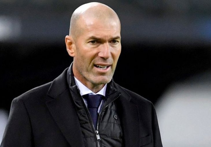 GOTOVO JE?! Zinedine Zidane se vraća i to na klupu velikana, pregovori već uveliko traju