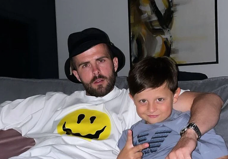 Miralem Pjanić sa sinom Edinom stigao na odmor u Kalesiju