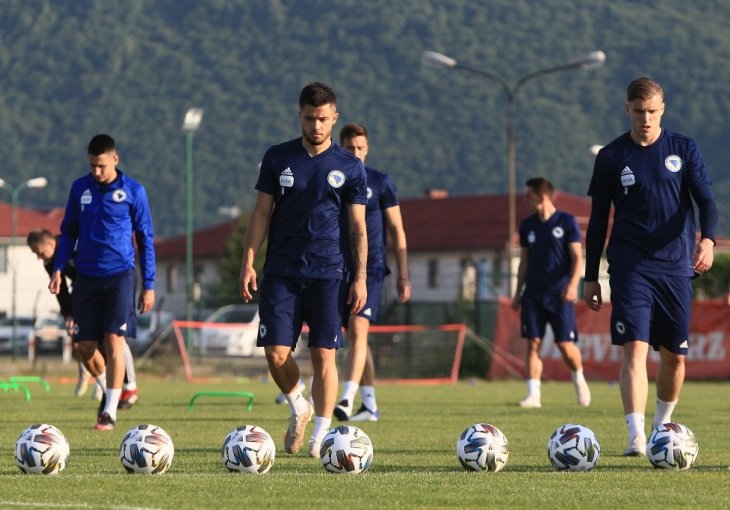 ZMAJEVI OBAVILI TRENING U DANSKOJ: Petev ne razmišlja o promjeni sistema igre!