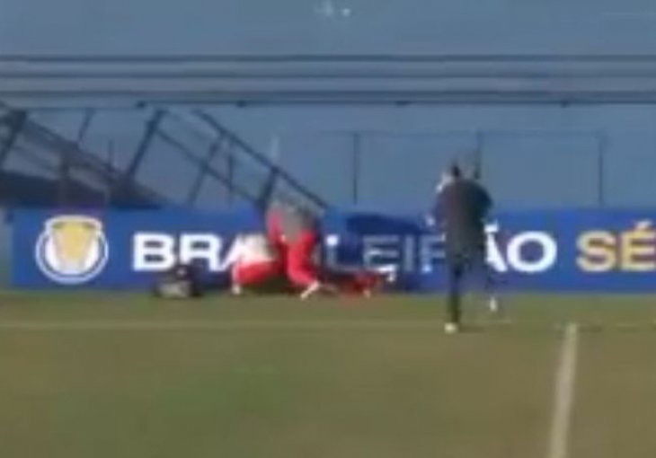 NEVJEROVATNA SLIČNOST IZMEĐU DVA NEMILA DOGAĐAJA Dva sata nakon Eriksena, u Brazilu se srušio fudbaler na utakmici i završio u bolnici