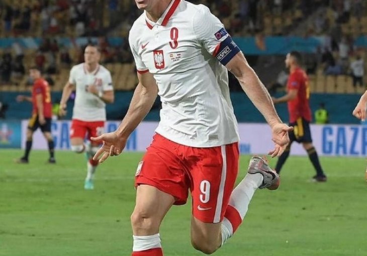 Lewandowski bi mogao uskoro dostići još jedan rekord Gerda Mullera!!