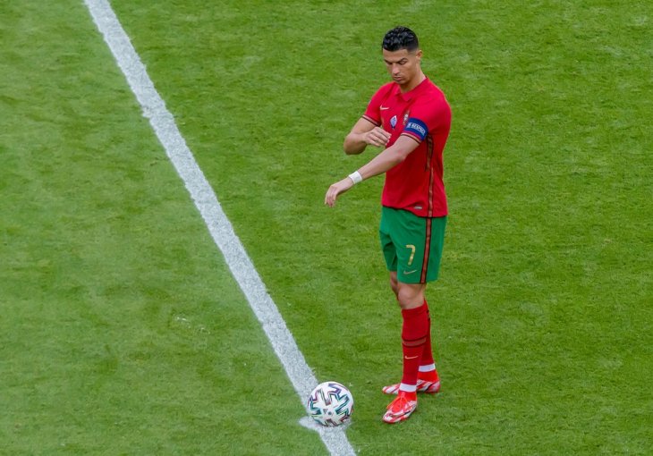 VEĆ SADA GA SMATRAJU GOAT-om: Ronaldo je zaista svjetski fenomen, pogledate šta je sada napravio!