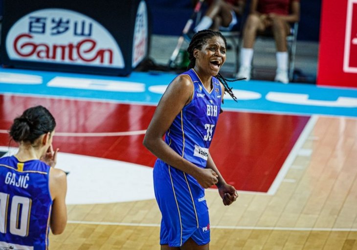 Jonquel Jones 