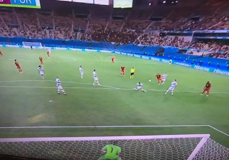 WOOOOOOOOOW KAKAV GOL Belgija vodi FENOMENALNIM pogotkom Thorgena Hazarda, Ronaldo zatečen