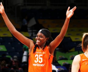 UVJERLJIV TRIJUMF CONNECTICUTA: Jonquel Jones odigrala još jedan zapažen meč u WNBA ligi