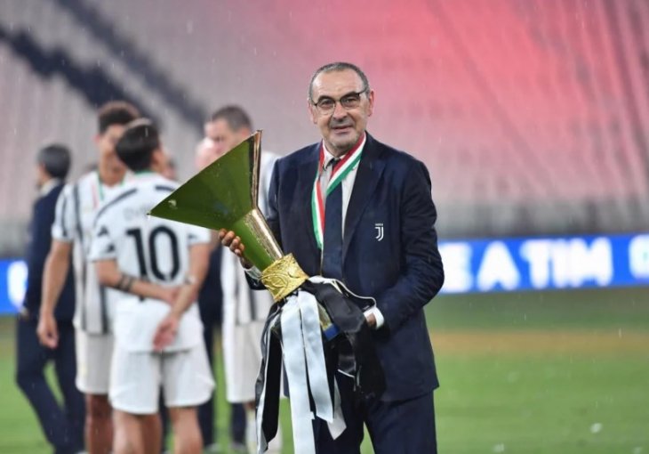 Maurizio Sarri još je ljut na Juventus: Osvojili su četvrto mjesto i slave, a kad sam ja uzeo Scudetto...