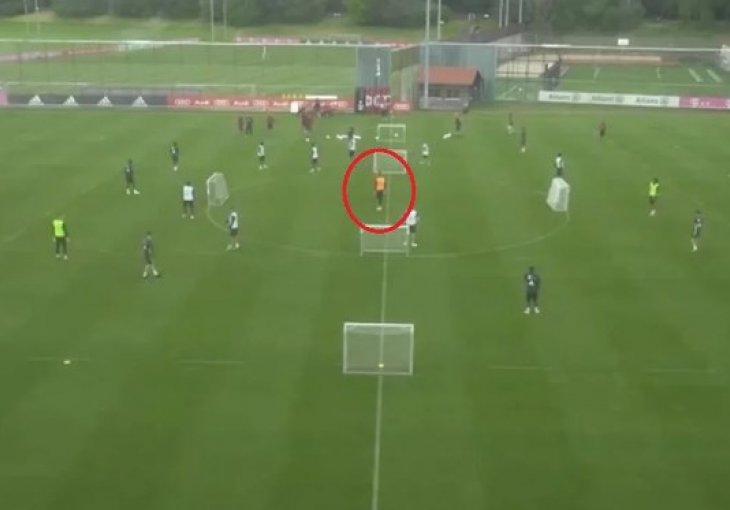 U čijim rukama je Bayernova mašina? Trening je komplikovana zagonetka, golman okružen s osam golova
