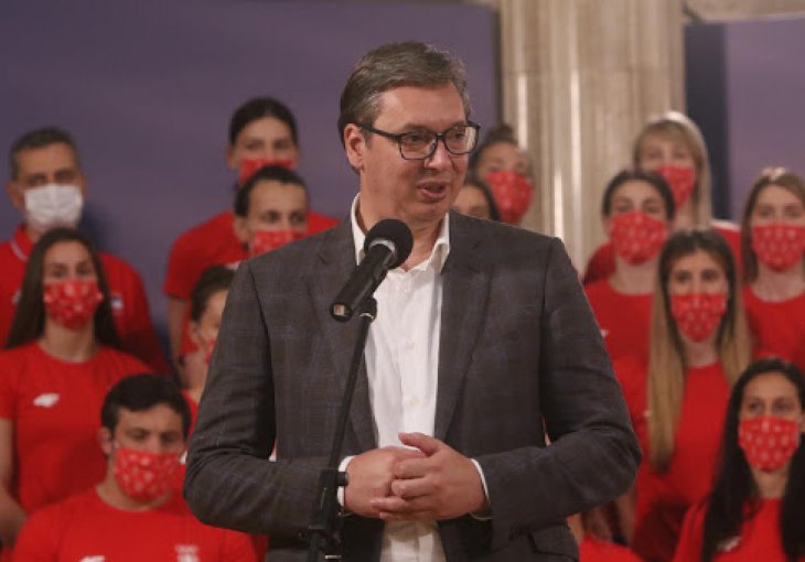 Bizaran govor Aleksandra Vučića: Pogledajte što je poručio sportašicama pred Tokio