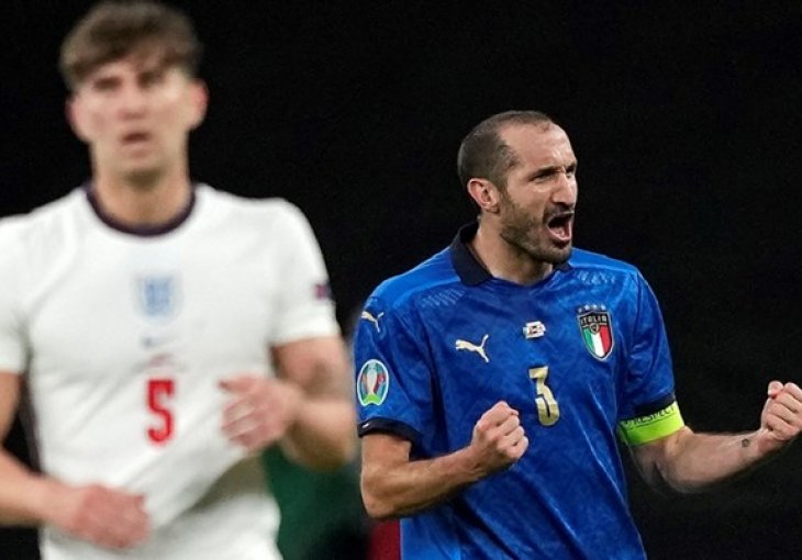 Zvijezda Uniteda se naklonila Chielliniju: 