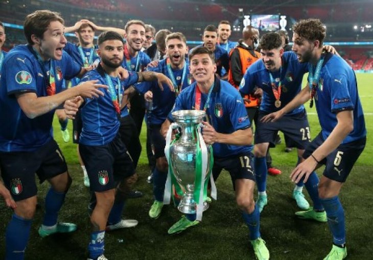 SUJEVERNI KJELINI BACIO KLETVU NA ENGLEZE: Kapiten Italije tokom penal ruleta uzviknuo KIRIKOĆO! Evo šta to znači i koliko je MOĆNA RIJEČ
