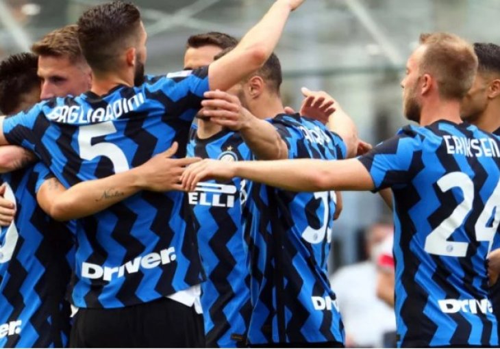 Inter predstavio novi dres u kojem će njegovi igrači igrati gostujuće utakmice