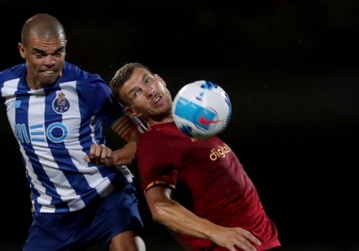 Roma i Porto se tukli na terenu. Mourinhova reakcija je hit