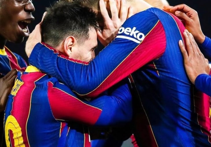 Gerard Pique dirljivom porukom oprostio se od legende kluba!