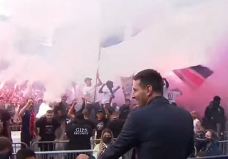 Nezapamćena ludnica nastala je u Parizu kada se na bini pojavio Lionel Messi: Argentinčeva reakcija rekla je sve