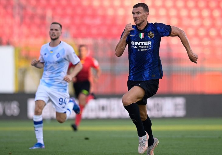 INTER ĆE IMATI STRAŠAN TIM Nakon dolaska Džeke, dovode još jednu ZVIJER  u samom vrhu napada
